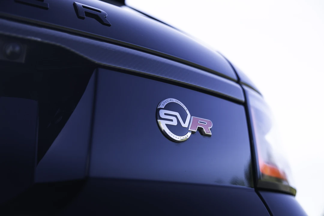 2018 Land Rover Range Rover Sport SVR L494 - Image 25 of 31