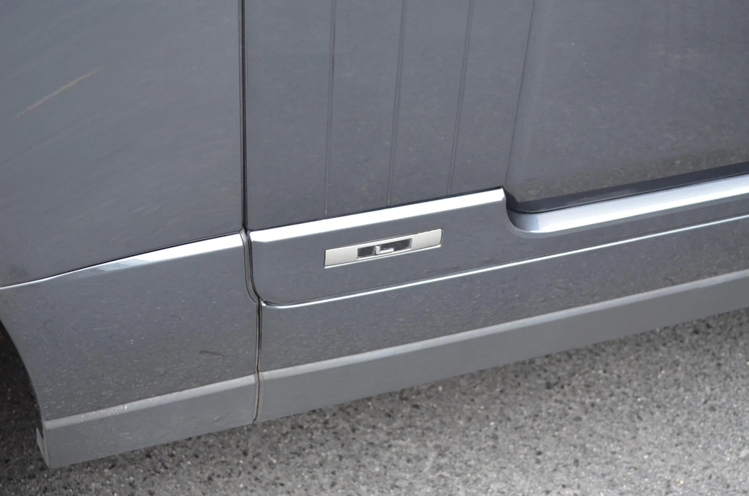 2018 Land Rover Range Rover L405 - Image 14 of 24