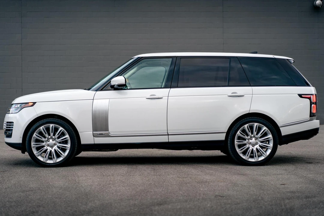 2018 Land Rover Range Rover L405 - Image 3 of 31