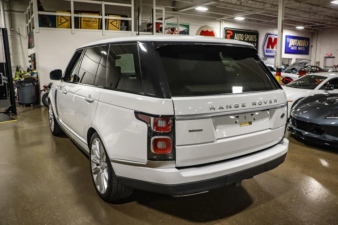 2018 Land Rover Range Rover L405 - Image 13 of 31
