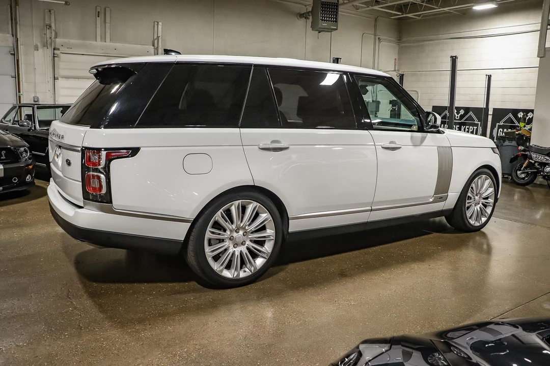 2018 Land Rover Range Rover L405 - Image 18 of 31