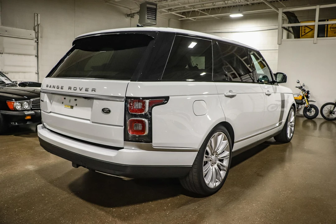 2018 Land Rover Range Rover L405 - Image 17 of 31