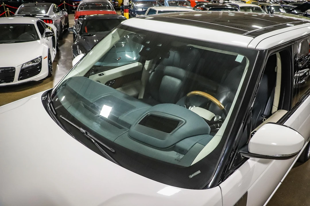 2018 Land Rover Range Rover L405 - Image 31 of 31