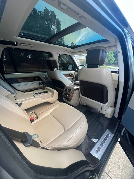 2018 Land Rover Range Rover L405 - Image 11 of 15