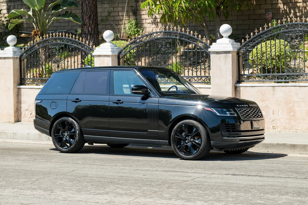 2018 Land Rover Range Rover L405 - Image 13 of 31