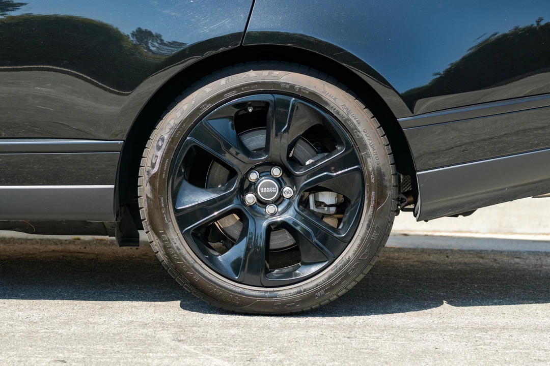 2018 Land Rover Range Rover L405 - Image 30 of 31