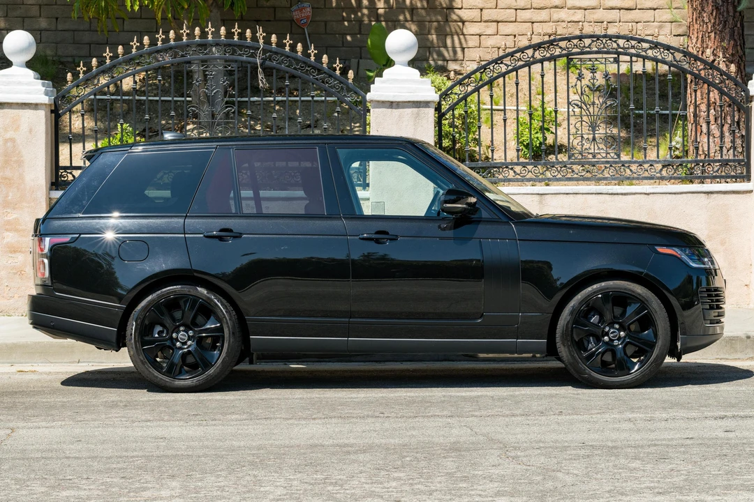2018 Land Rover Range Rover L405 - Image 3 of 31