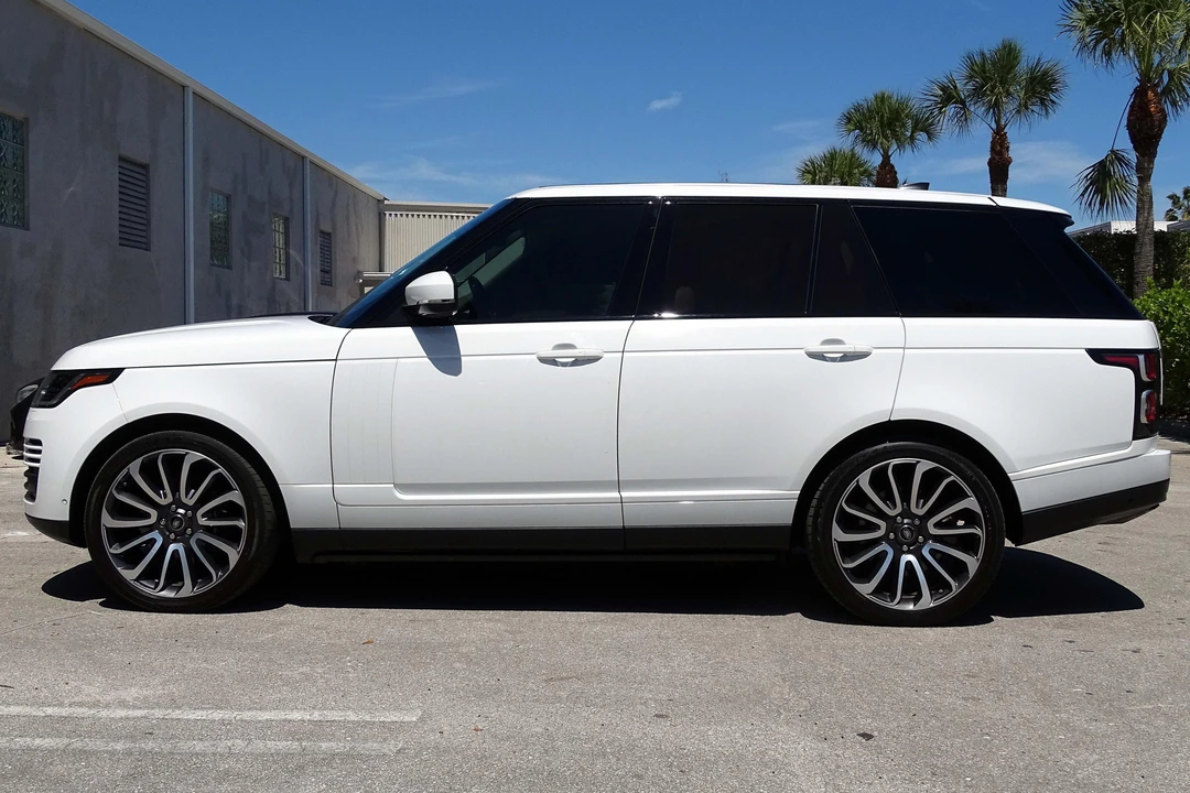2018 Land Rover Range Rover L405 - Image 3 of 21