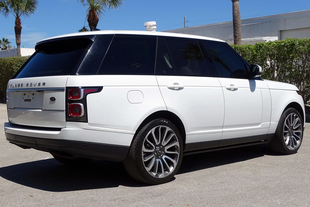2018 Land Rover Range Rover L405 - Image 4 of 21