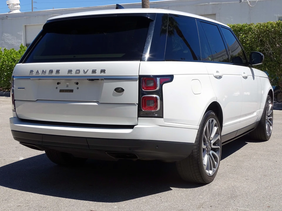2018 Land Rover Range Rover L405 - Image 15 of 21