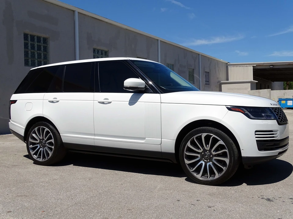 2018 Land Rover Range Rover L405 - Image 19 of 21