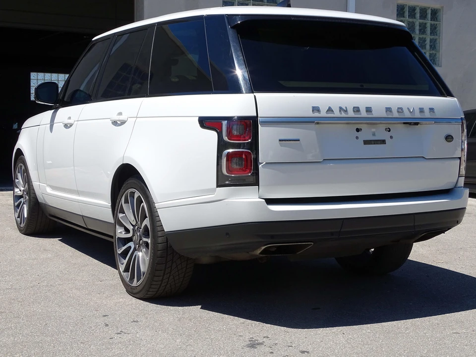 2018 Land Rover Range Rover L405 - Image 12 of 21