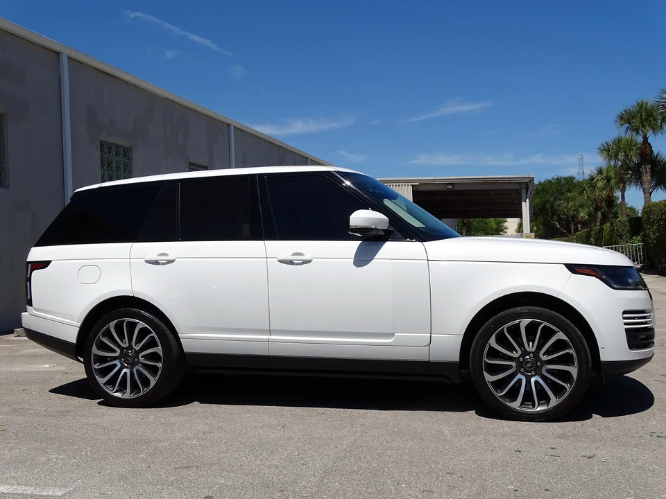 2018 Land Rover Range Rover L405 - Image 18 of 21
