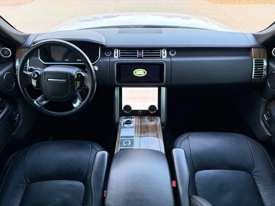 2018 Land Rover Range Rover L405 - Image 12 of 24