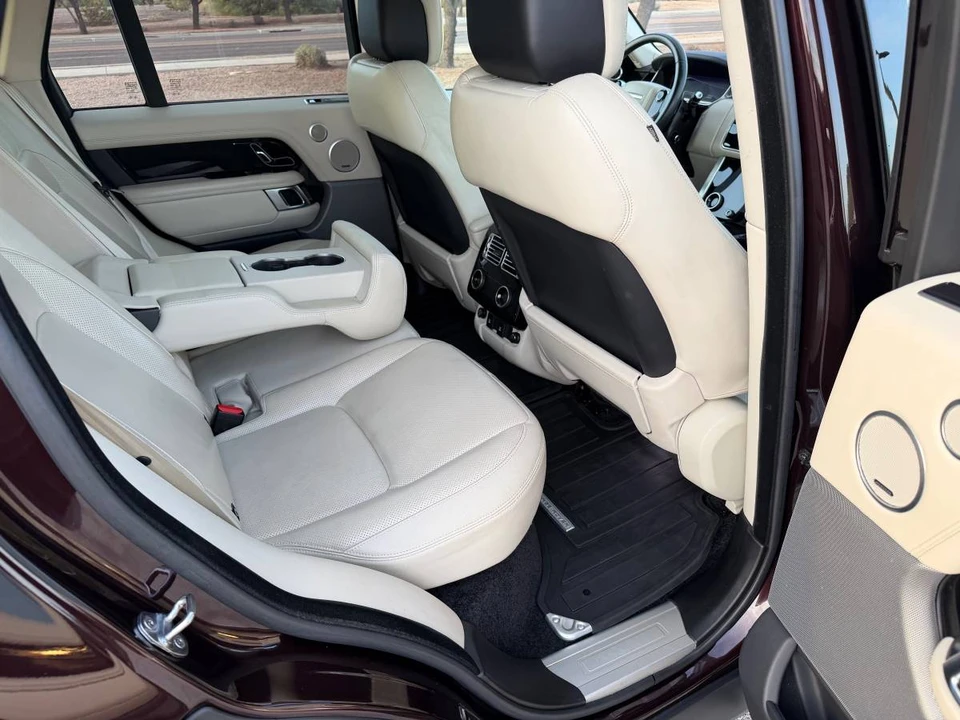 2018 Land Rover Range Rover L405 - Image 17 of 24