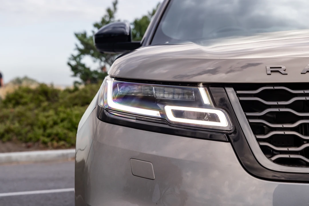 2018 Land Rover Range Rover Velar - Image 27 of 31