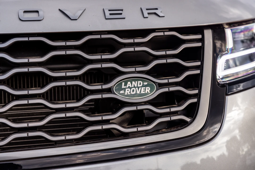 2018 Land Rover Range Rover Velar - Image 29 of 31