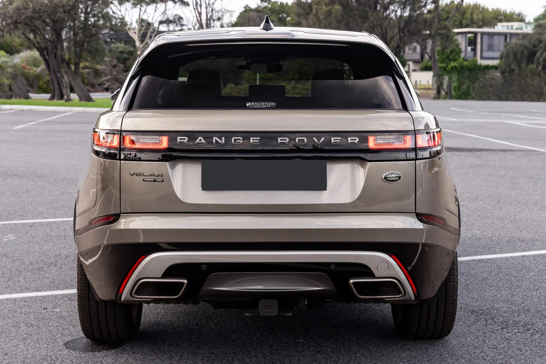 2018 Land Rover Range Rover Velar - Image 6 of 31