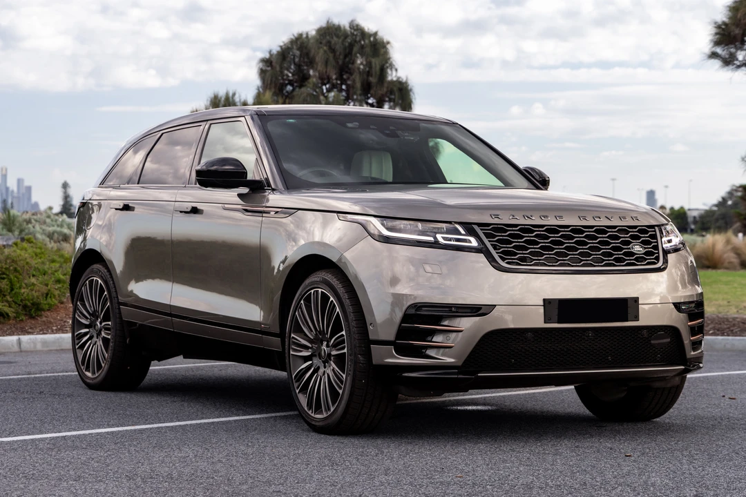 2018 Land Rover Range Rover Velar - Image 17 of 31