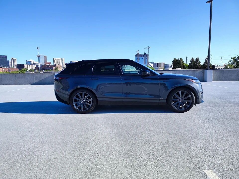2018 Land Rover Range Rover Velar - Image 19 of 31
