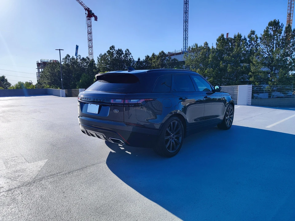 2018 Land Rover Range Rover Velar - Image 18 of 31