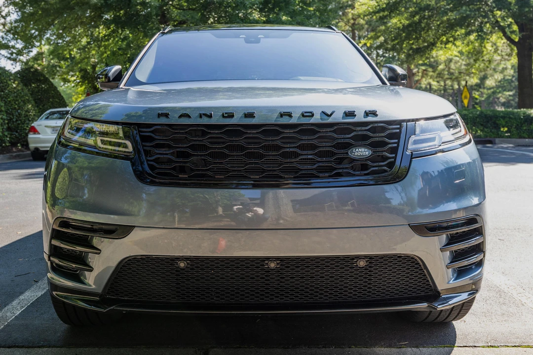 2018 Land Rover Range Rover Velar - Image 2 of 31