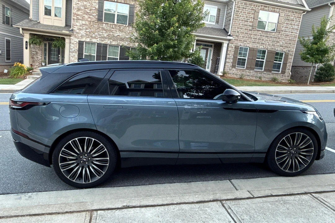 2018 Land Rover Range Rover Velar - Image 3 of 31