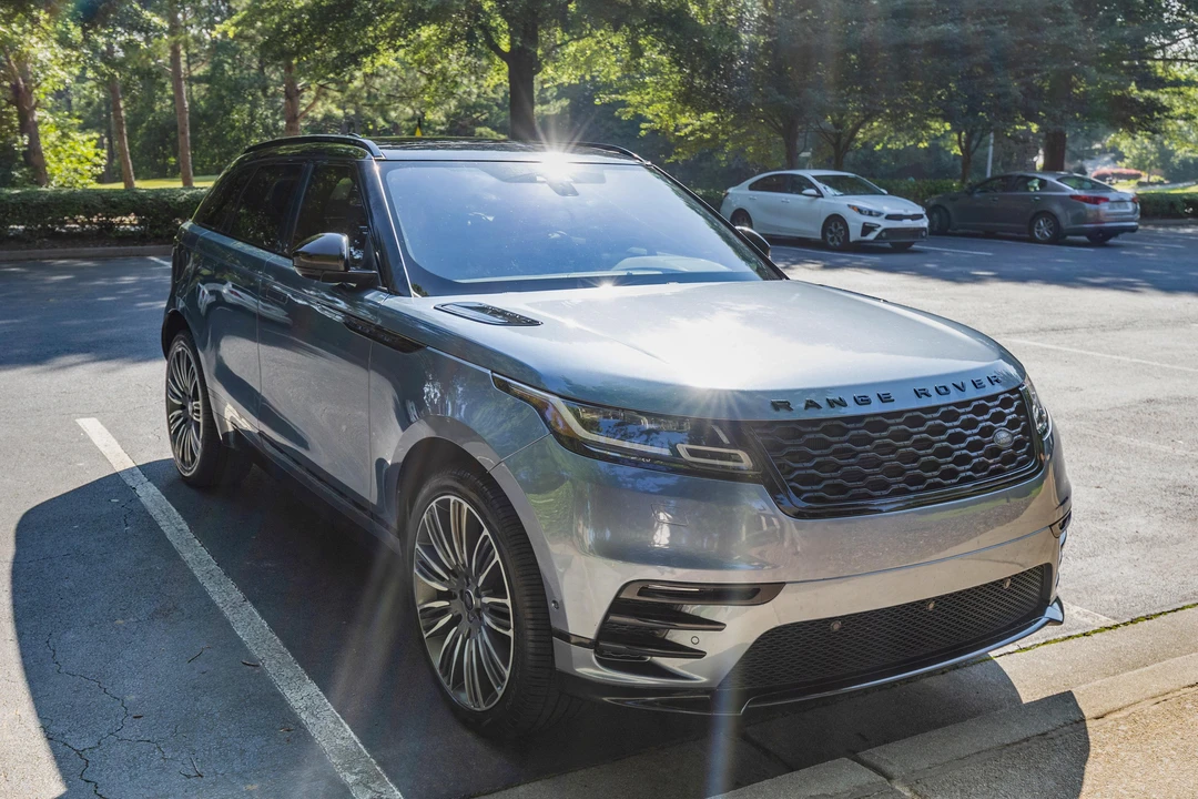 2018 Land Rover Range Rover Velar - Image 6 of 31