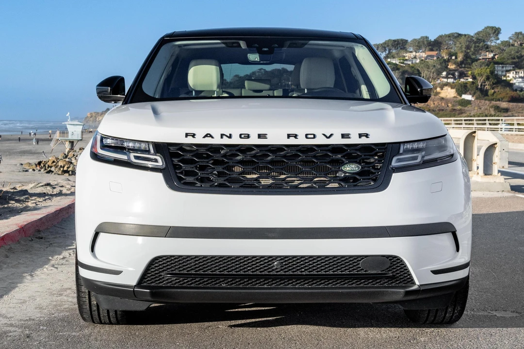 2018 Land Rover Range Rover Velar - Image 2 of 30