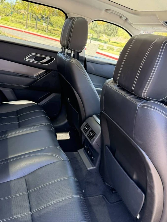 2018 Land Rover Range Rover Velar - Image 18 of 24