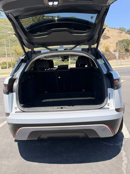 2018 Land Rover Range Rover Velar - Image 21 of 24