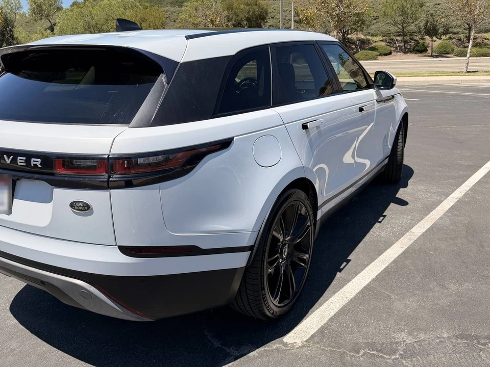 2018 Land Rover Range Rover Velar - Image 7 of 24