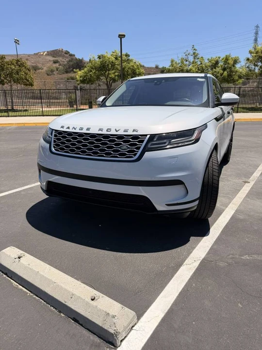 2018 Land Rover Range Rover Velar - Image 2 of 24