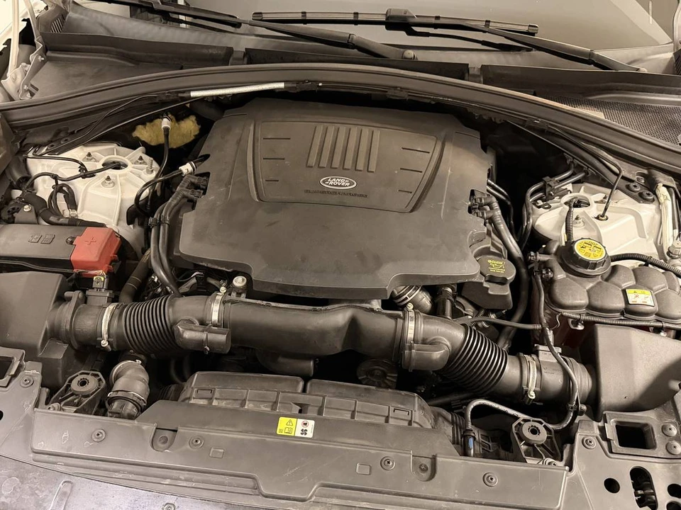2018 Land Rover Range Rover Velar - Image 23 of 24