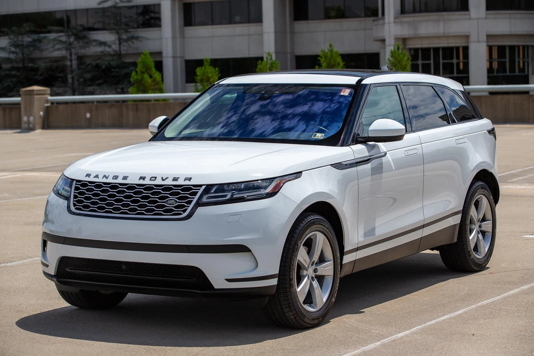 2018 Land Rover Range Rover Velar - Image 7 of 31