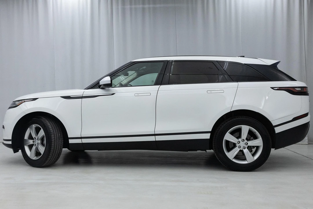 2018 Land Rover Range Rover Velar - Image 25 of 31