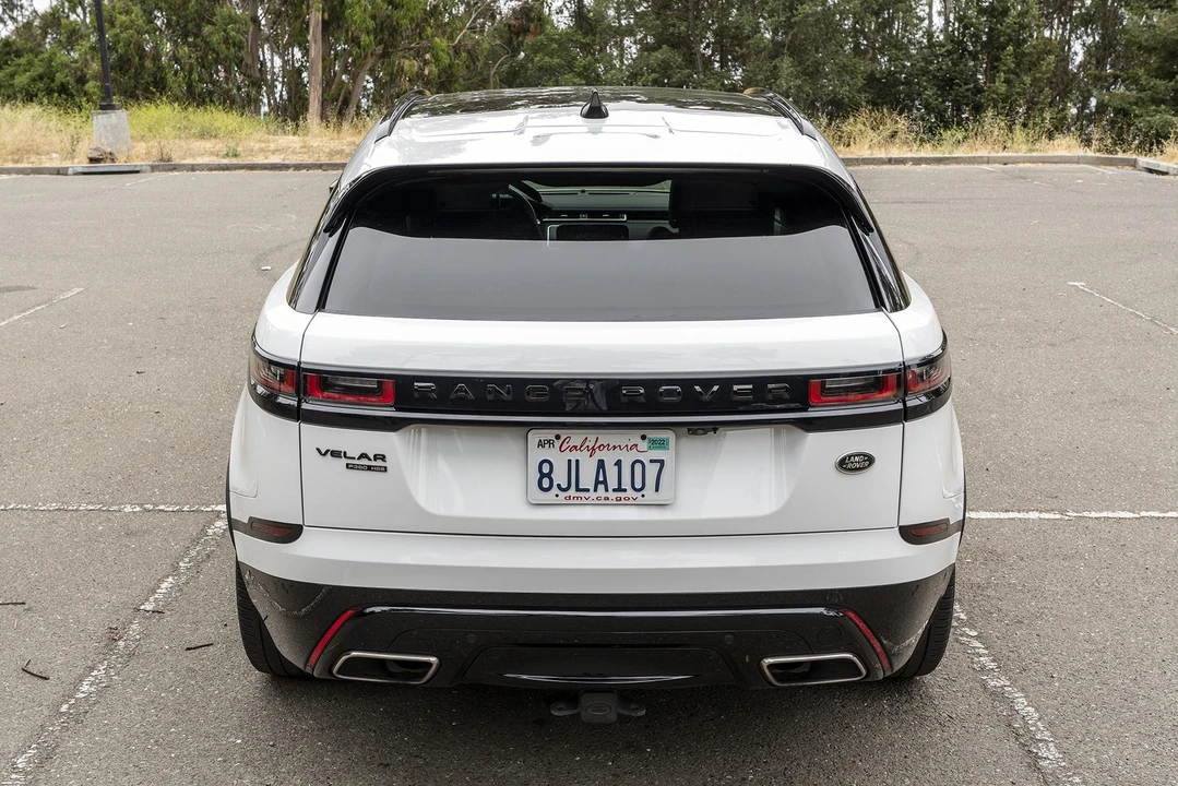 2018 Land Rover Range Rover Velar - Image 11 of 31