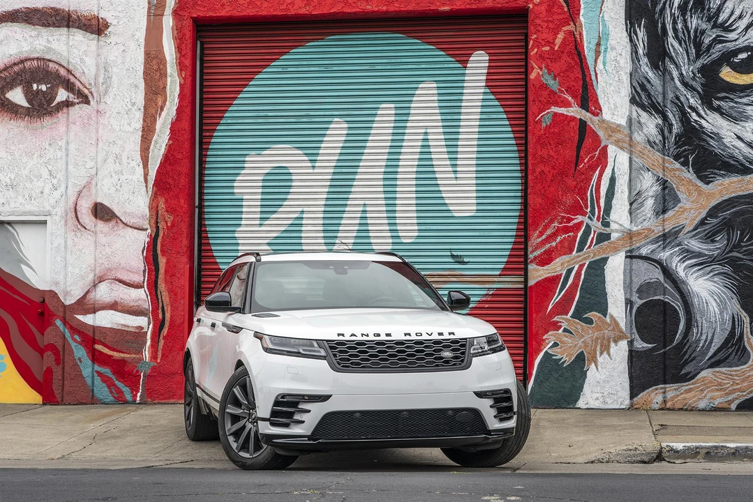 2018 Land Rover Range Rover Velar - Image 25 of 31