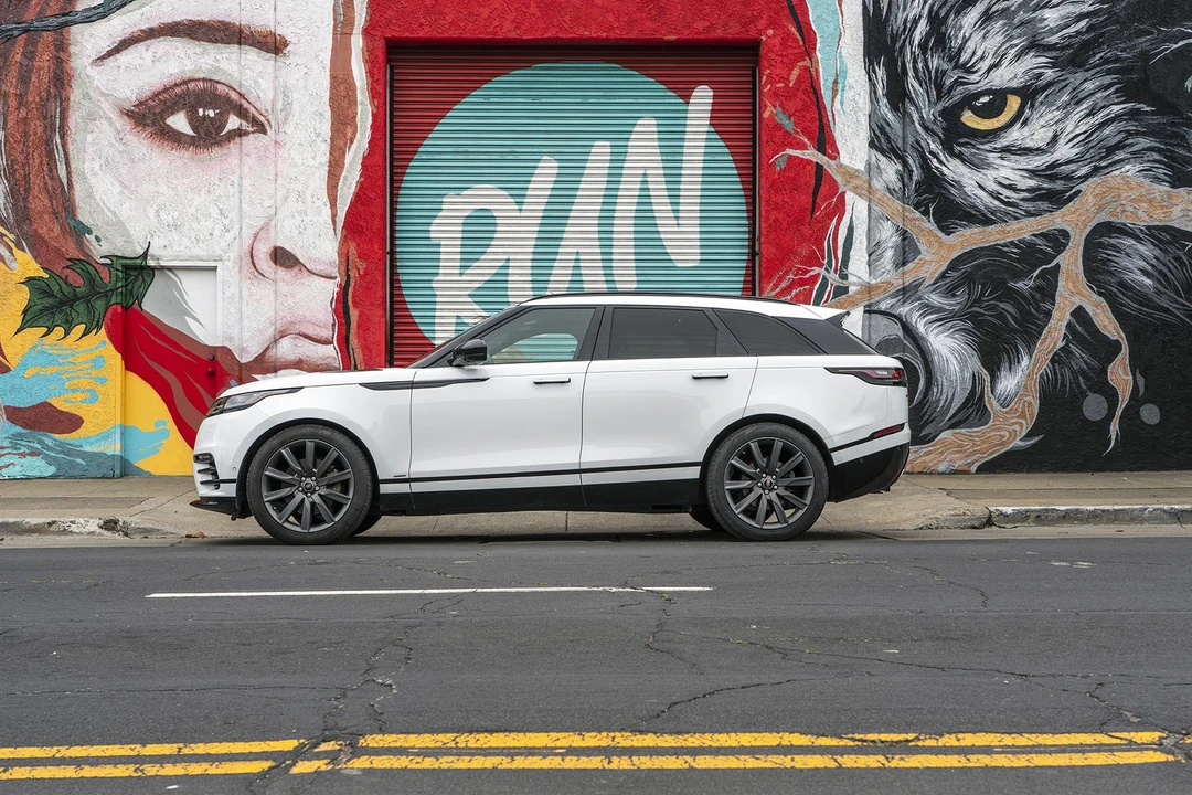2018 Land Rover Range Rover Velar - Image 22 of 31