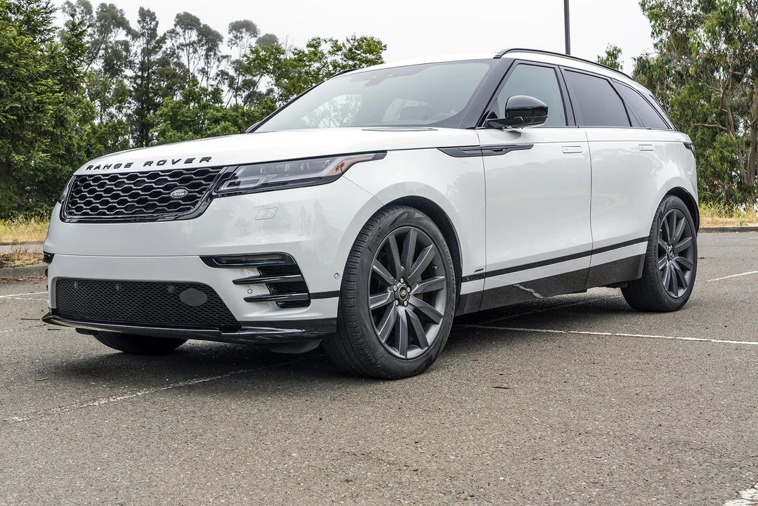 2018 Land Rover Range Rover Velar - Image 7 of 31