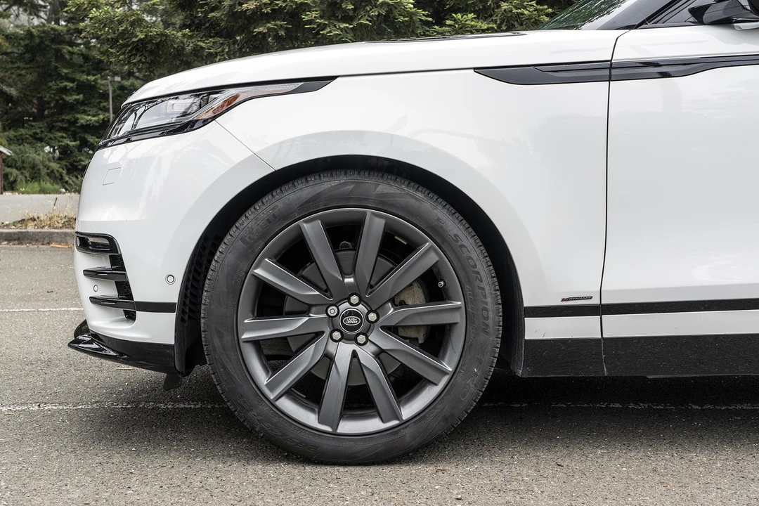 2018 Land Rover Range Rover Velar - Image 31 of 31