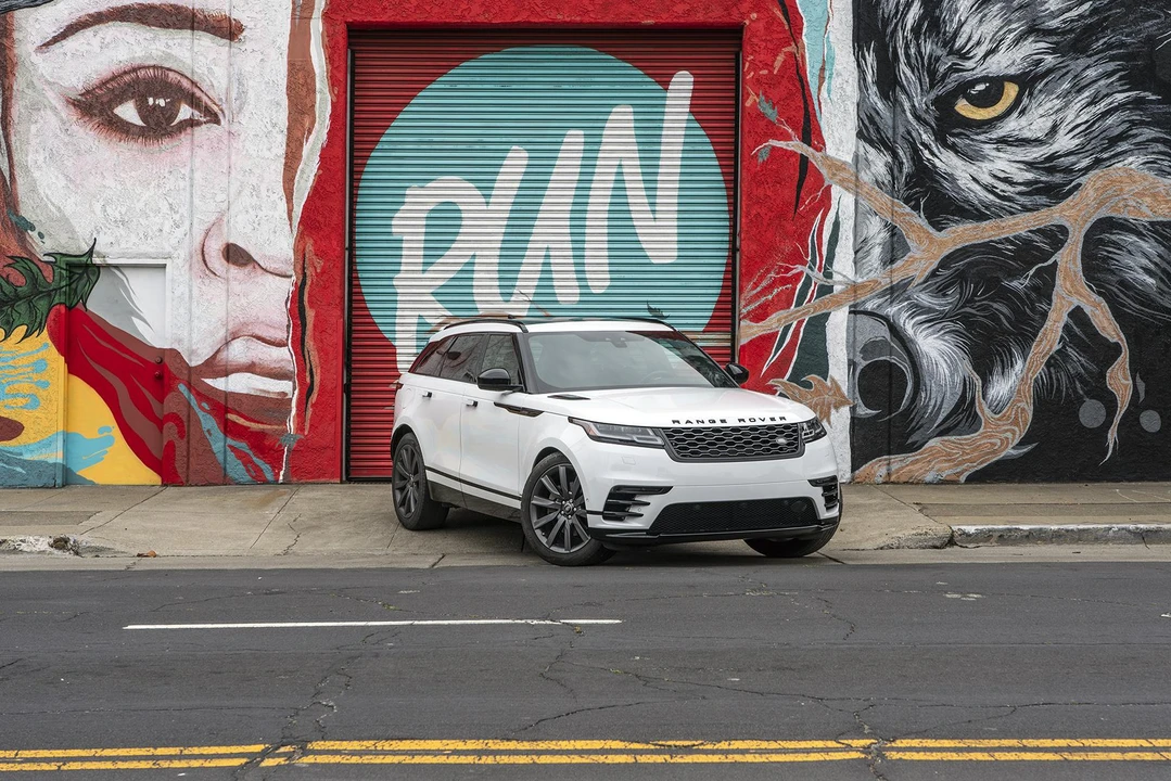 2018 Land Rover Range Rover Velar - Image 24 of 31