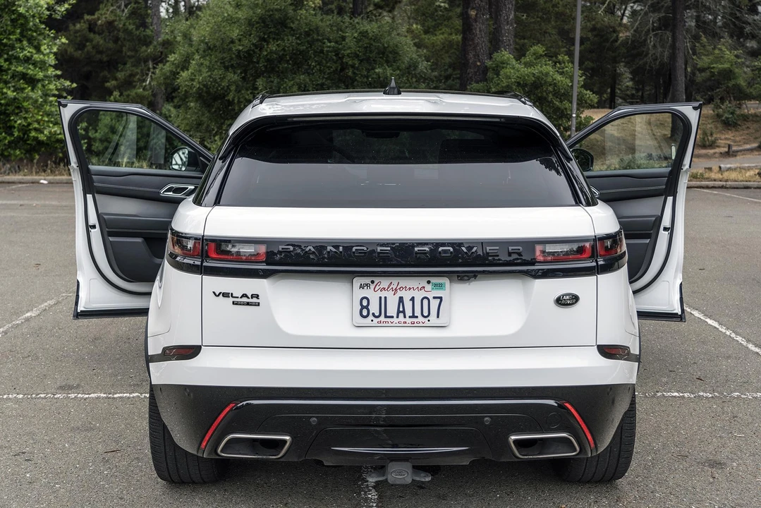 2018 Land Rover Range Rover Velar - Image 12 of 31