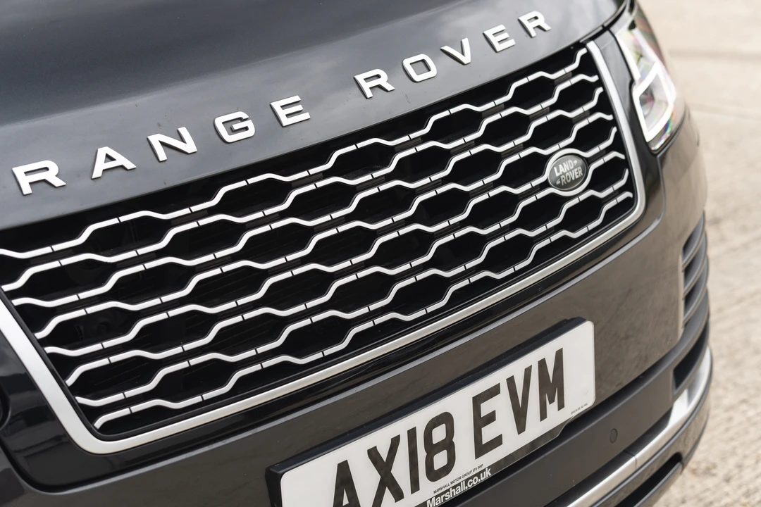2018 Land Rover Range Rover L405 - Image 11 of 31