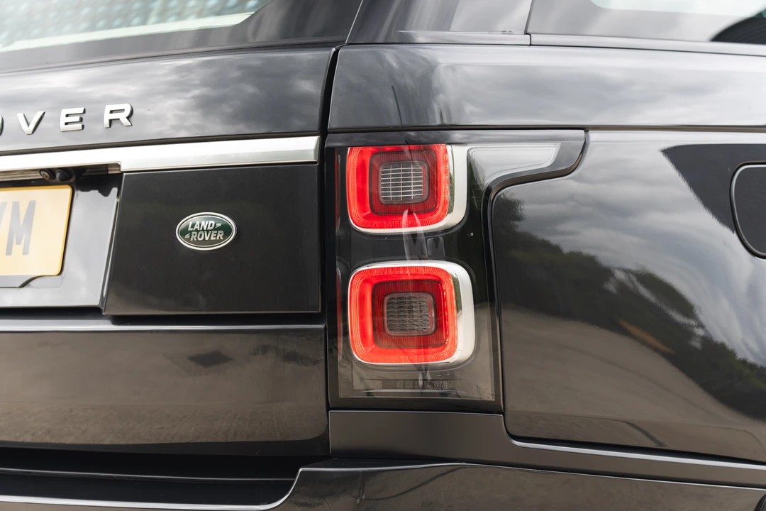 2018 Land Rover Range Rover L405 - Image 30 of 31