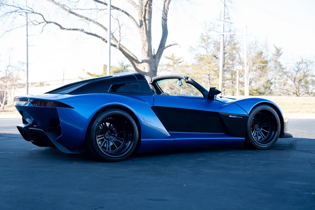 2018 Rezvani - Image 16 of 31