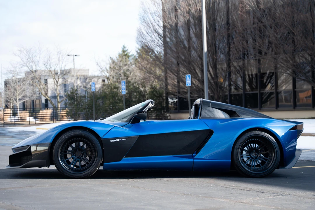 2018 Rezvani - Image 10 of 31