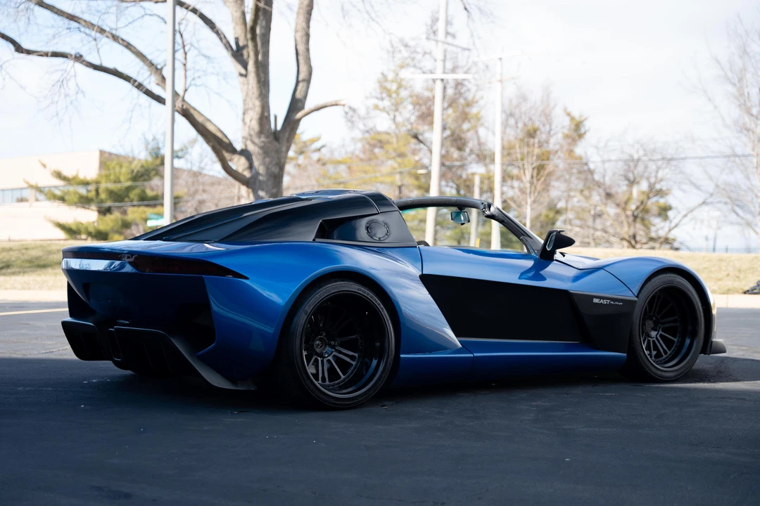 2018 Rezvani - Image 15 of 31