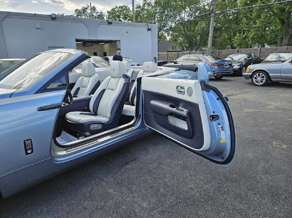 2018 Rolls-Royce Dawn - Image 16 of 20
