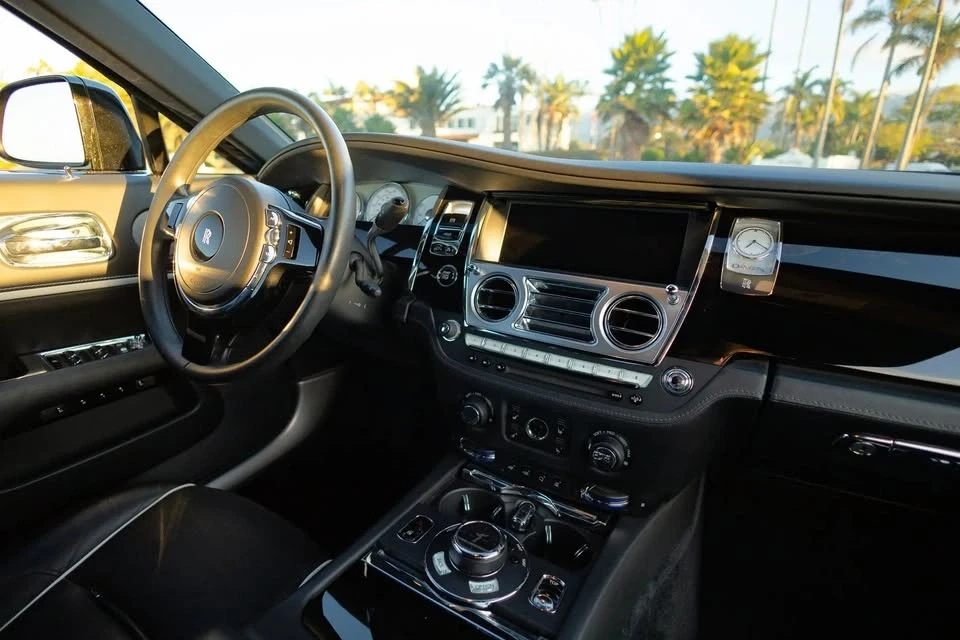 2018 Rolls-Royce Dawn - Image 12 of 15